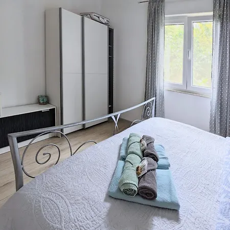 Sea Garden Apartman Ičići